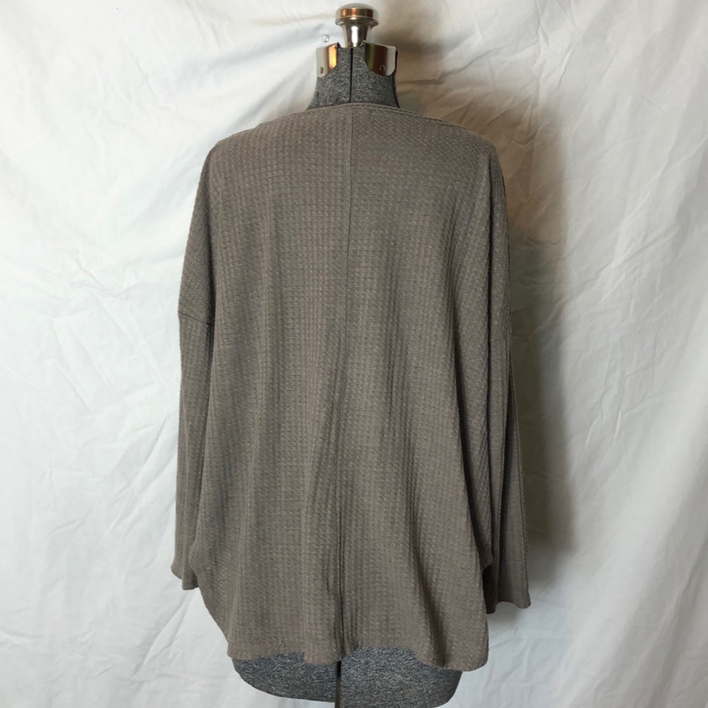 Mod Ref Slouchy Sweater (1) - Picture 4 of 7